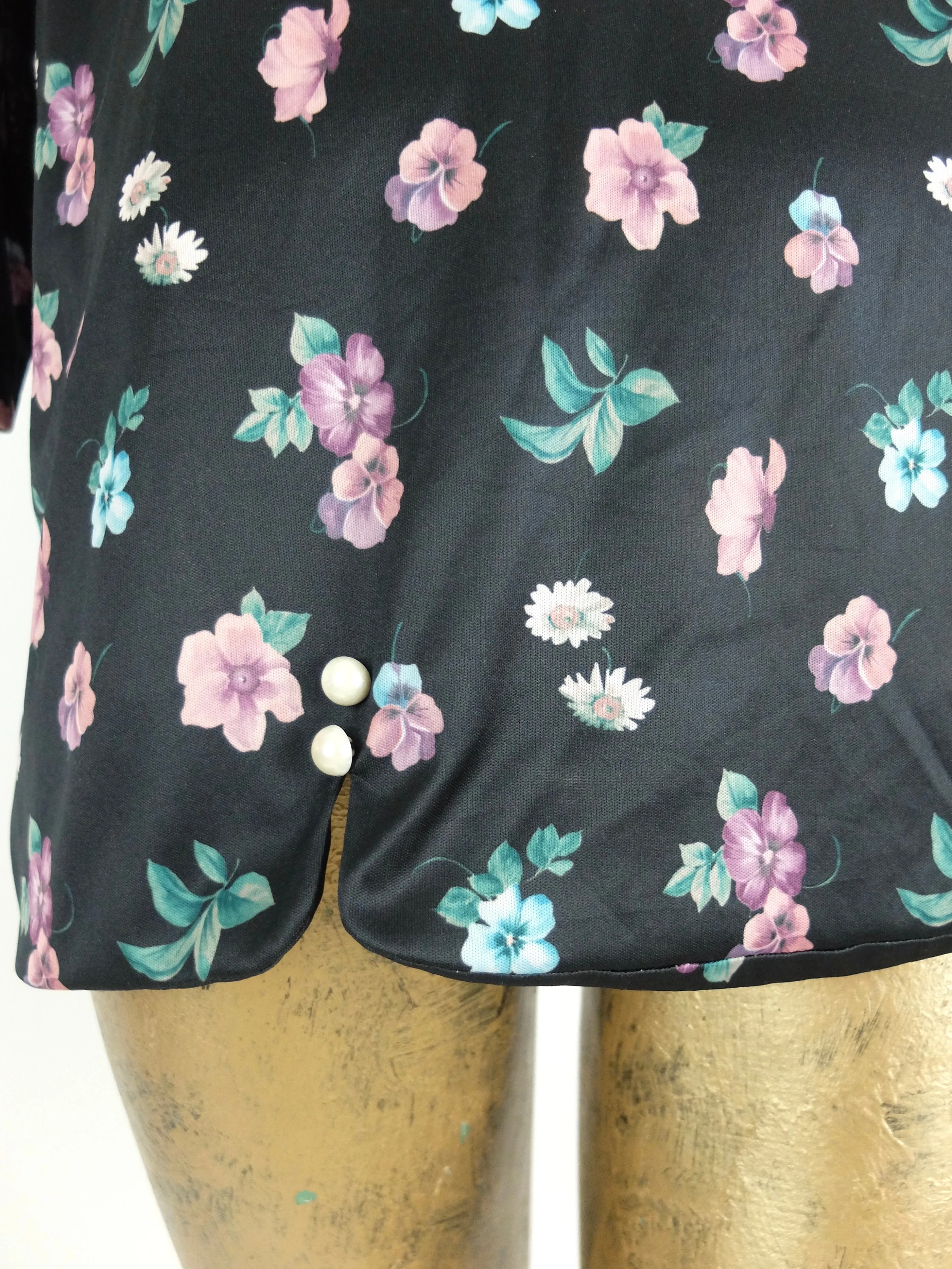 80s Romantic Bohemian Floral Black 3/4 Sleeve Blouse