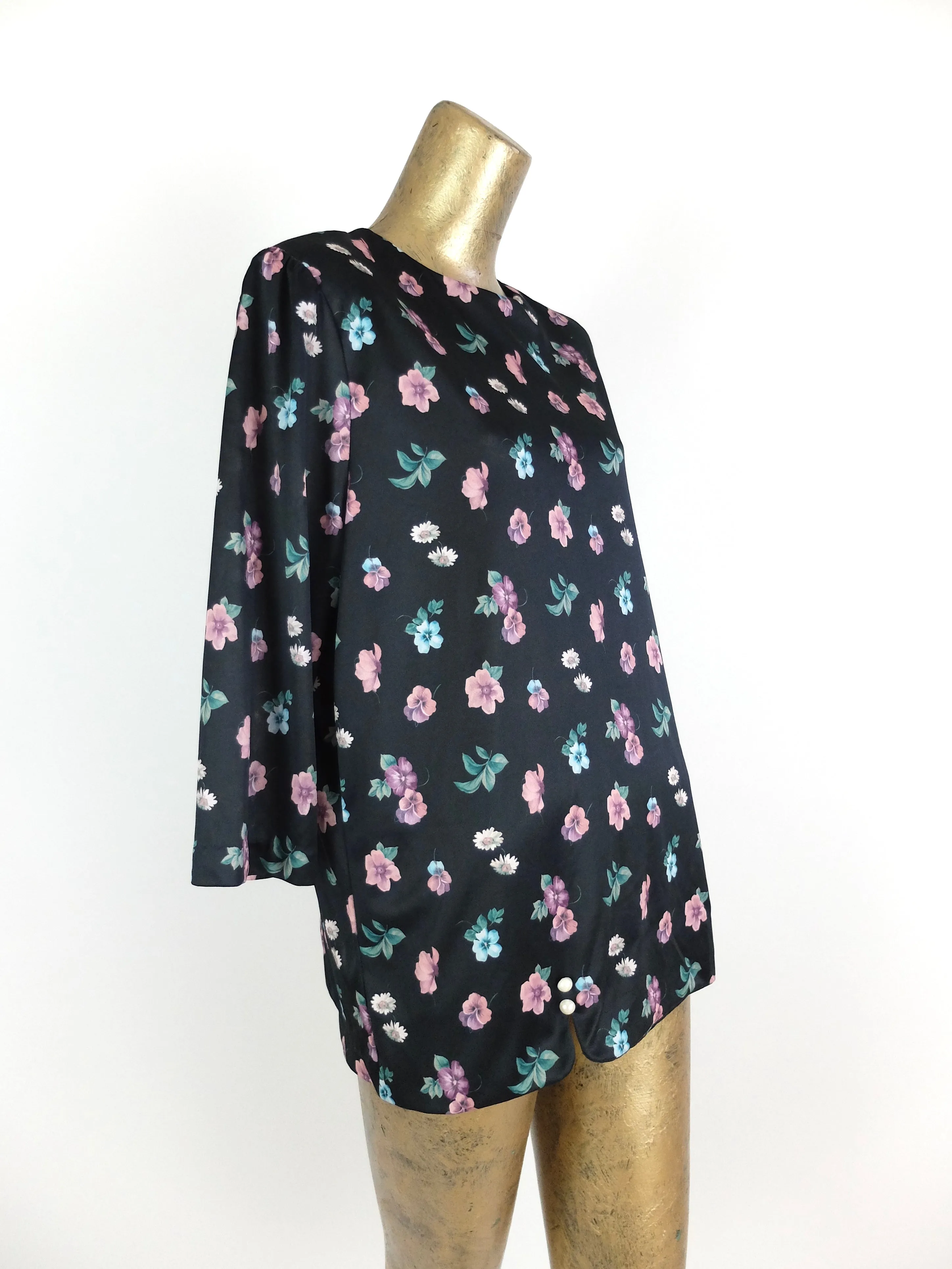 80s Romantic Bohemian Floral Black 3/4 Sleeve Blouse