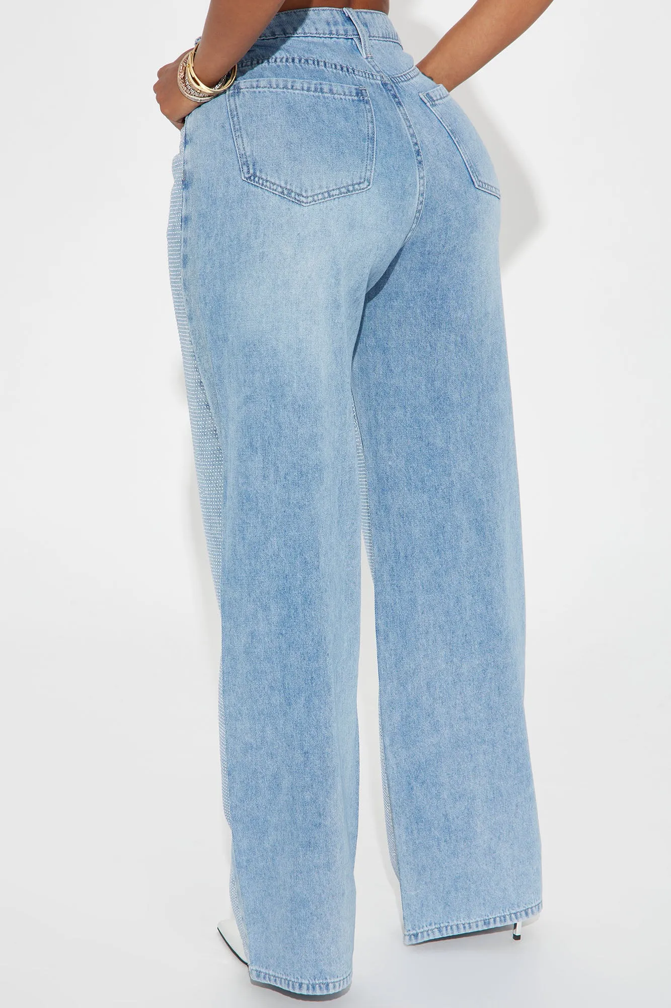 Better Perspective Embellished Baggy Jeans - Light Wash