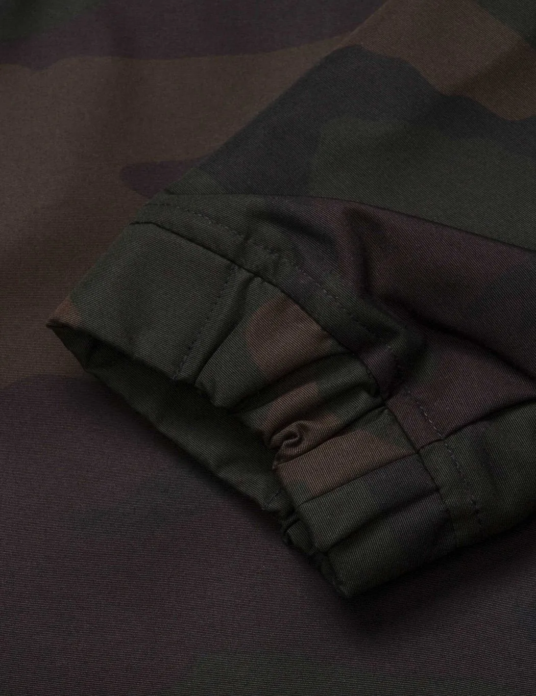 Carhartt-WIP Nimbus Half-Zip Jacket (Fleece Lined) - Camo Evergreen