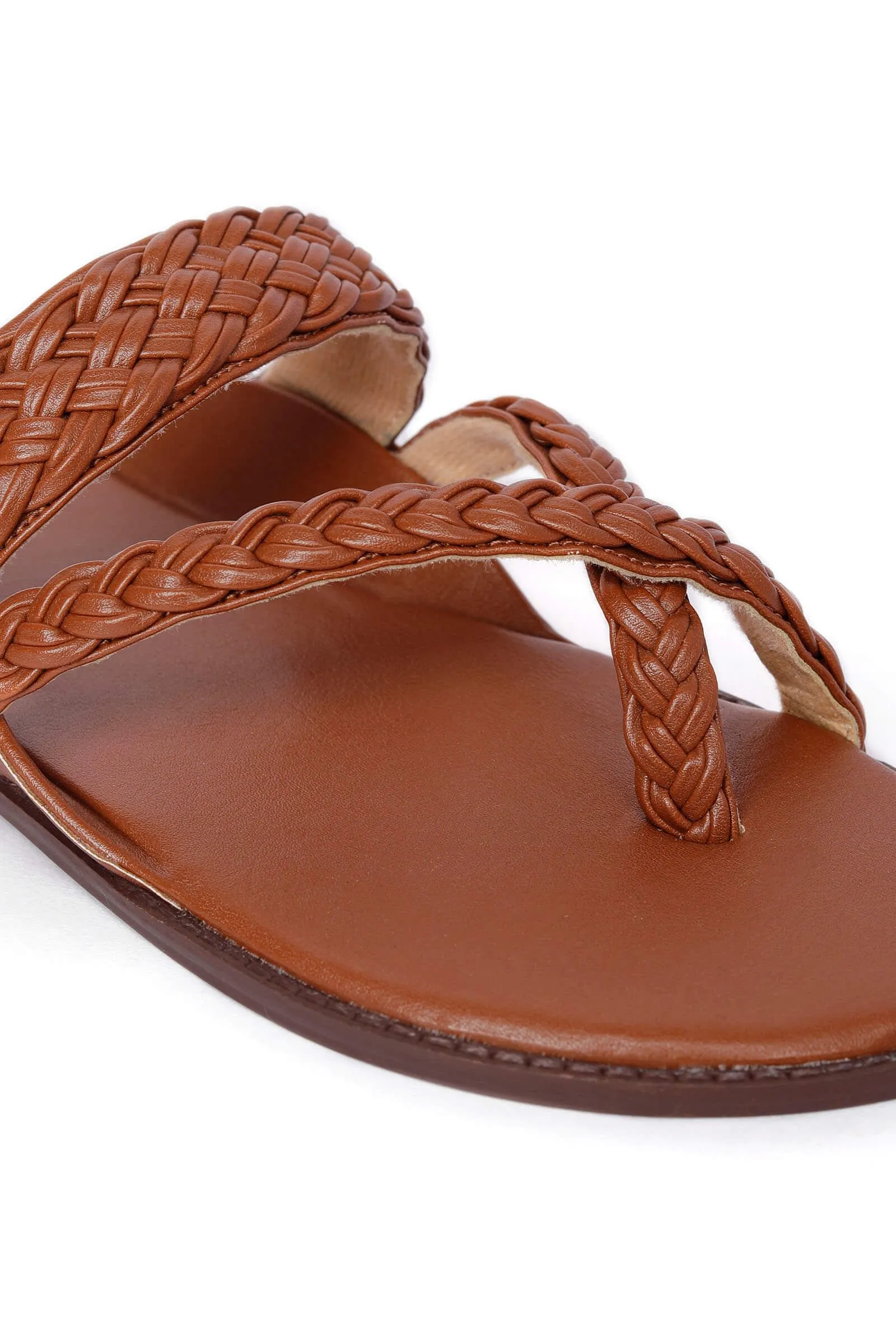 Cinnamon Handcrafted Cruelty-Free Leather Kolhapuri Inspired Chappals