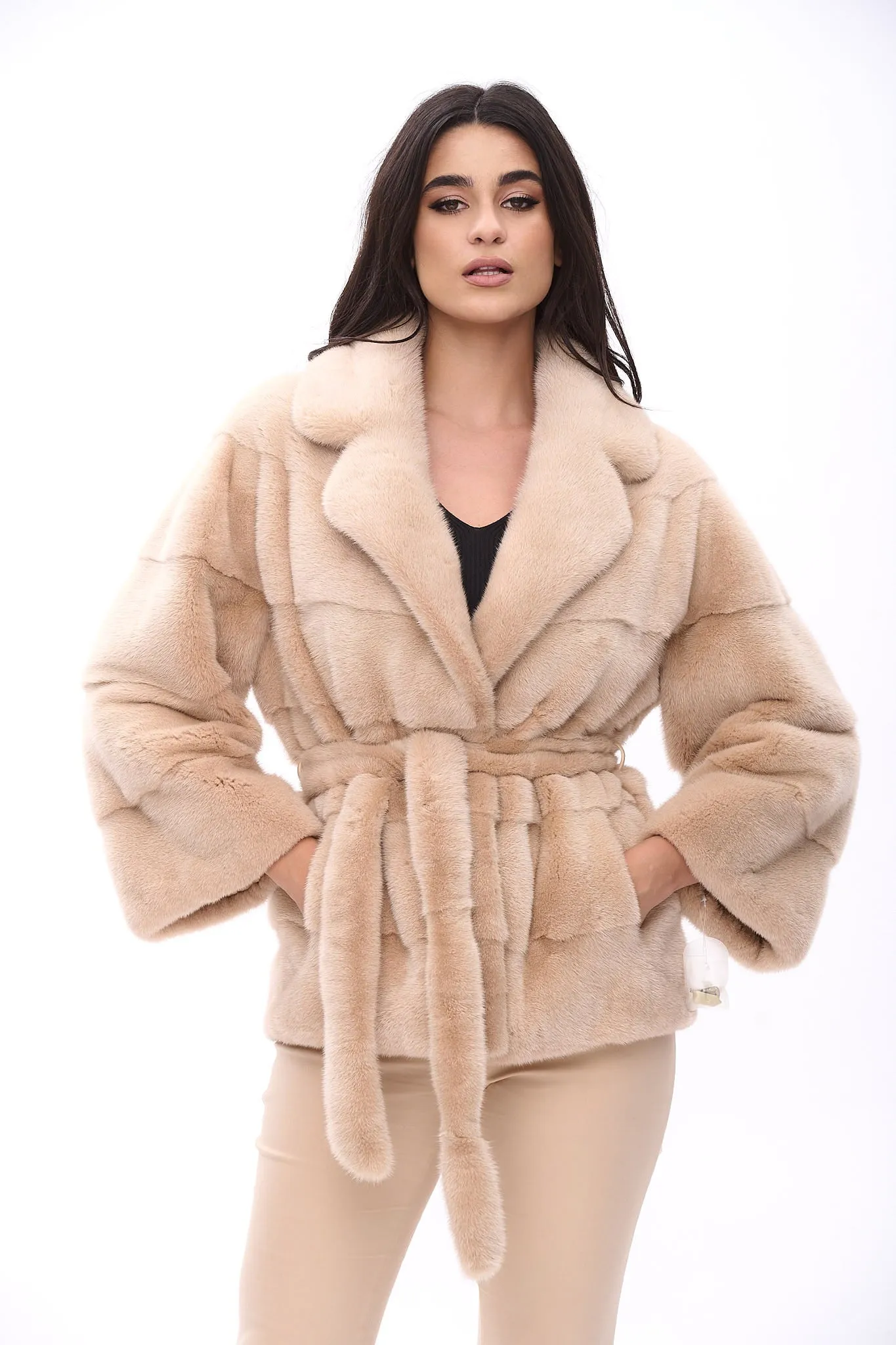 Classy and casual mink fur jacket with english collar