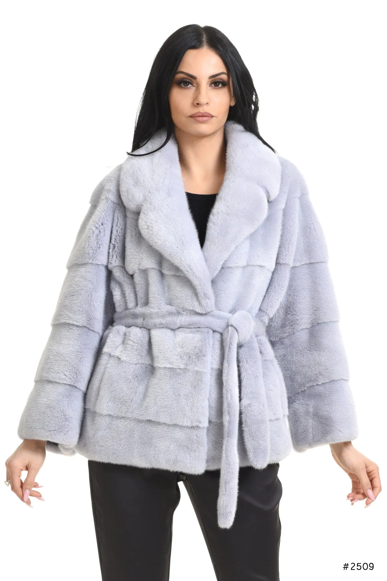 Classy and casual mink fur jacket with english collar