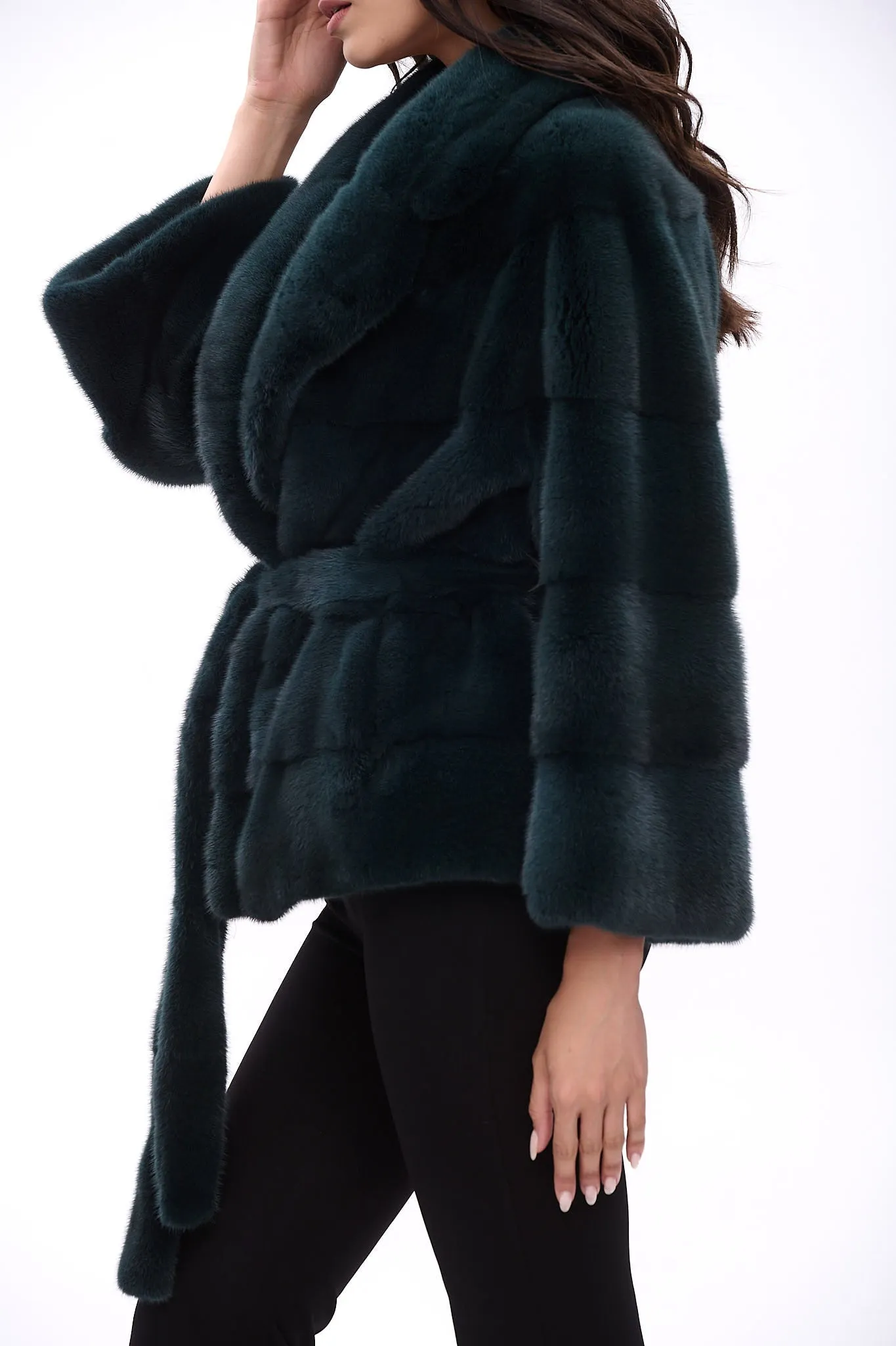 Classy and casual mink fur jacket with english collar