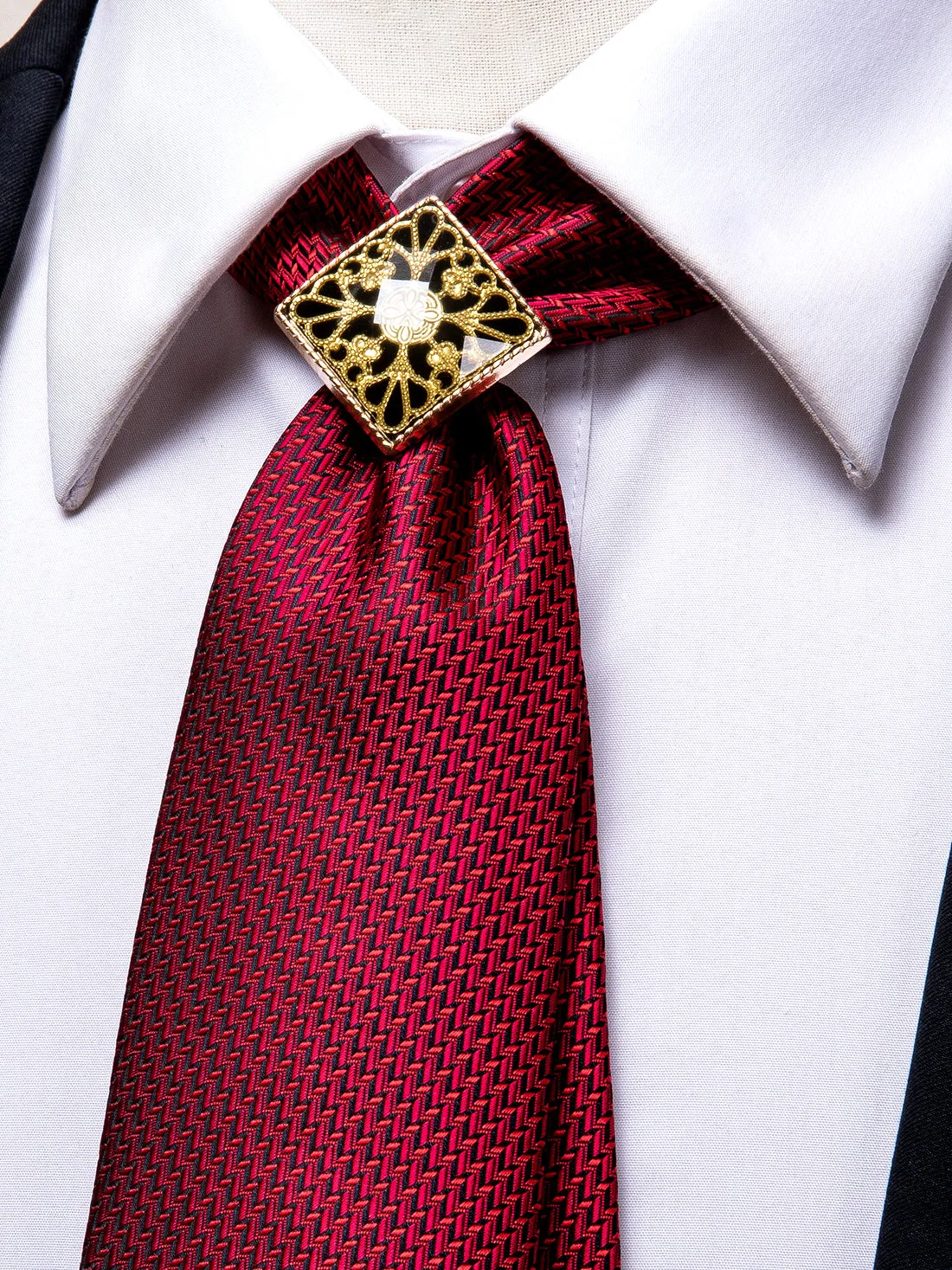 Hi-Tie Red Houndstooth Poirot Tie Ring Pocket Square Cufflinks Set