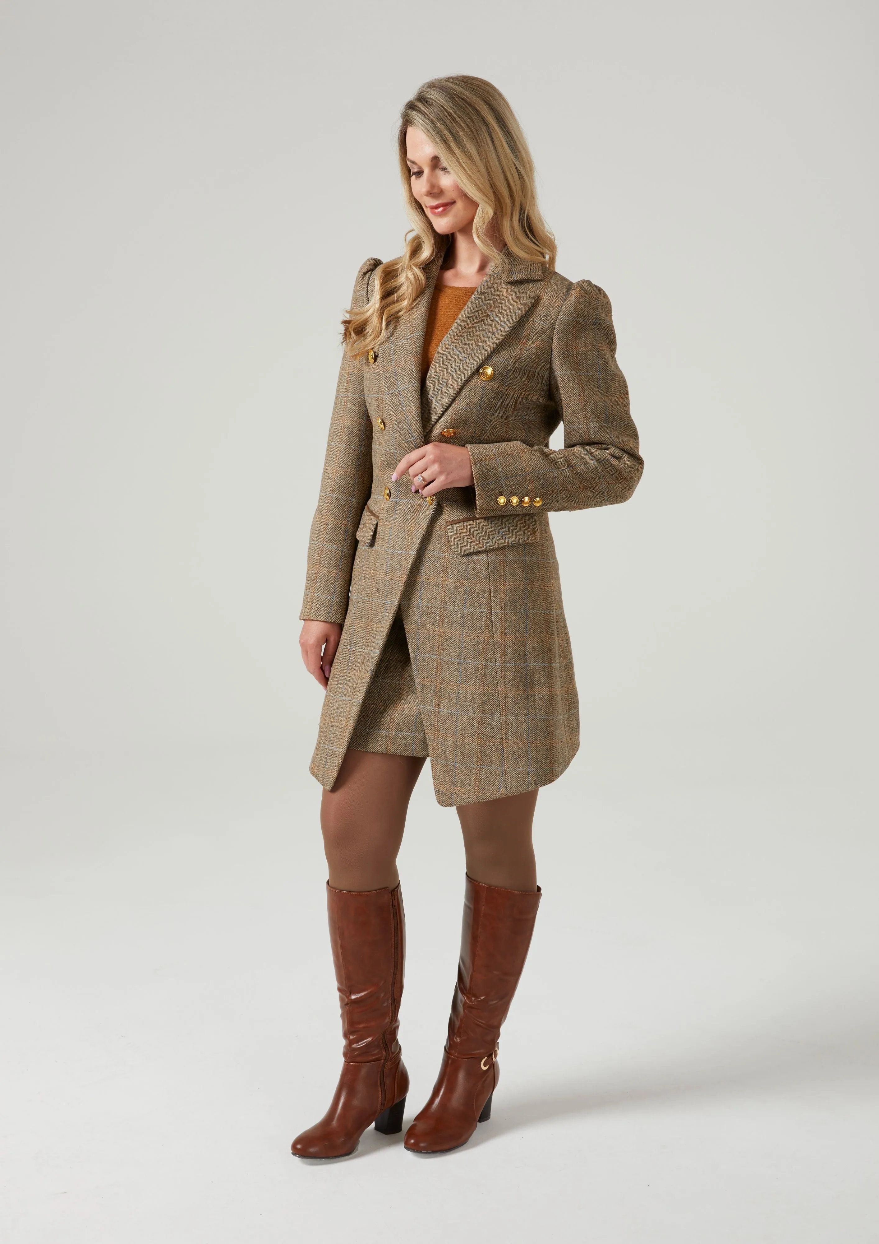 Surrey Ladies Double Breasted Tweed Coat In Hazelwood - Regular Fit